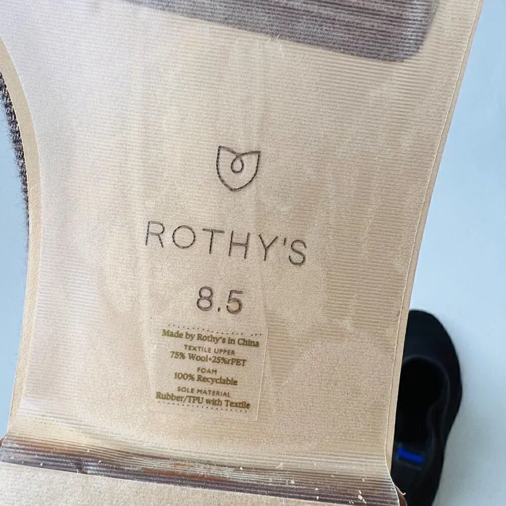 Rothy’s Like new The merino ankle boots in chocolate , Size 8.5